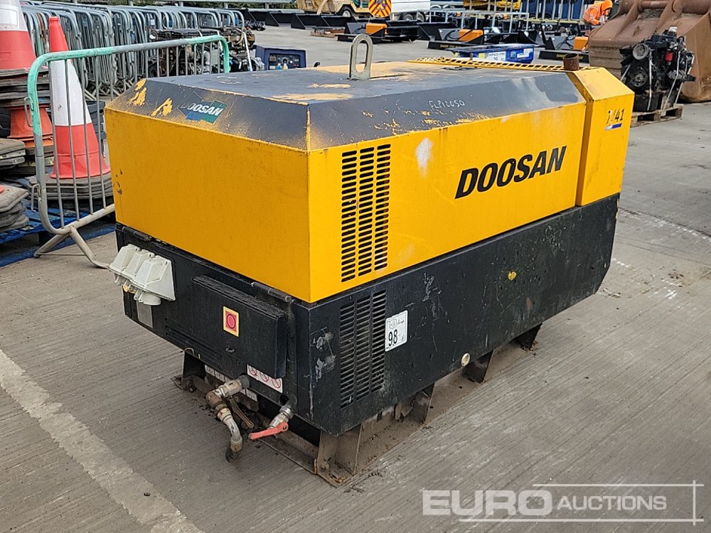 2013 Doosan 741 140CFM - Oro kompresorius: foto 1 2013 Doosan 741 140CFM - Oro kompresorius: foto 1