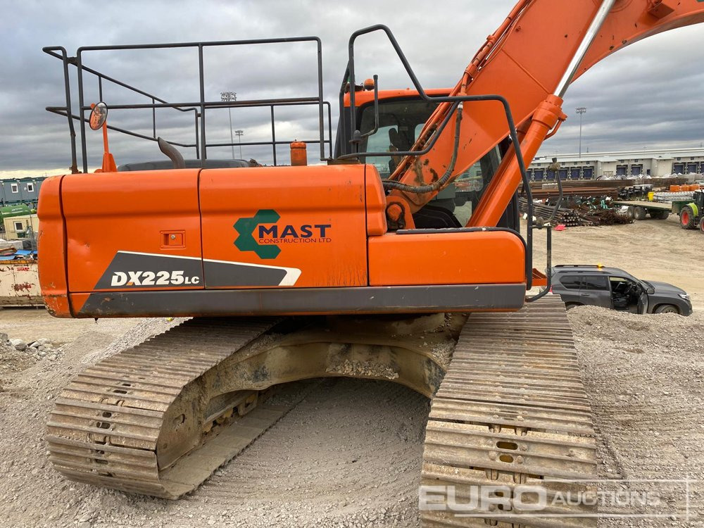 2013 Doosan DX225LC - Vikšrinis ekskavatorius: foto 1 2013 Doosan DX225LC - Vikšrinis ekskavatorius: foto 1