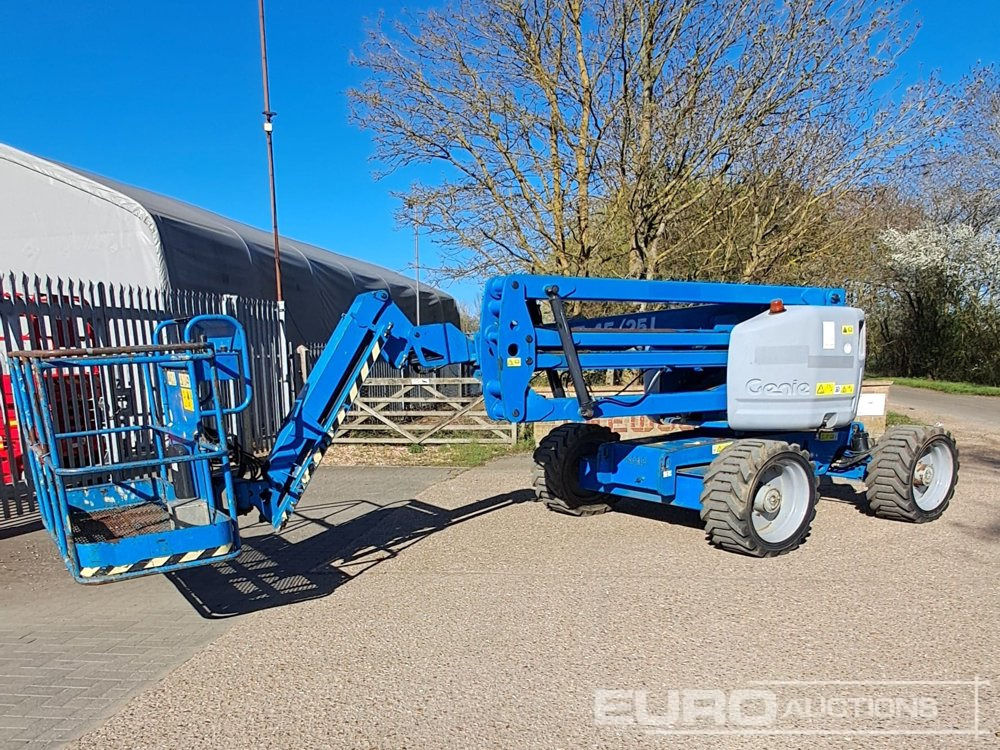 2013 Genie Z45/25 - Kėlimo platforma: foto 1 2013 Genie Z45/25 - Kėlimo platforma: foto 1