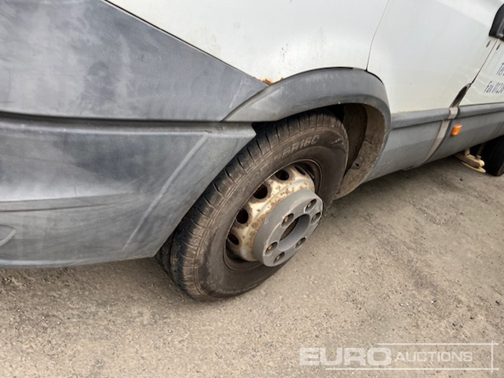 Autobokštelio 2013 Iveco 70C17: foto 6 Autobokštelio 2013 Iveco 70C17: foto 6