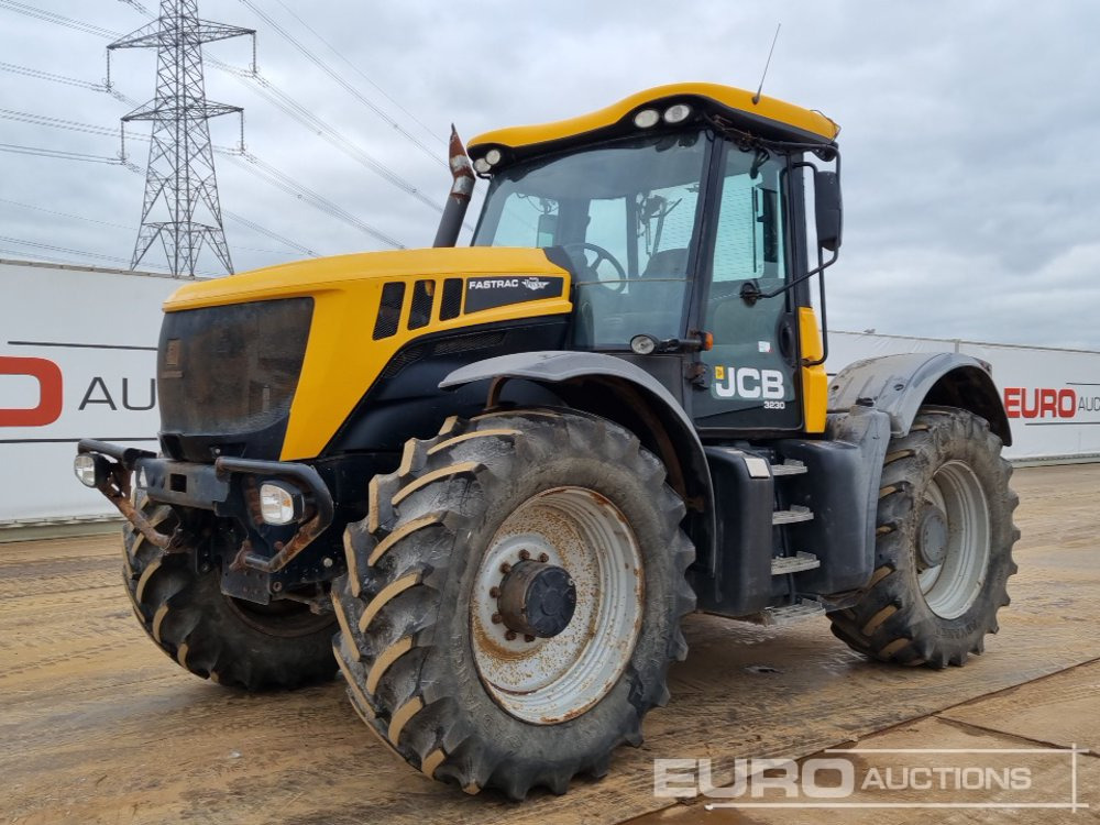 2014 JCB Fastrac 3230 - Traktorius: foto 1 2014 JCB Fastrac 3230 - Traktorius: foto 1