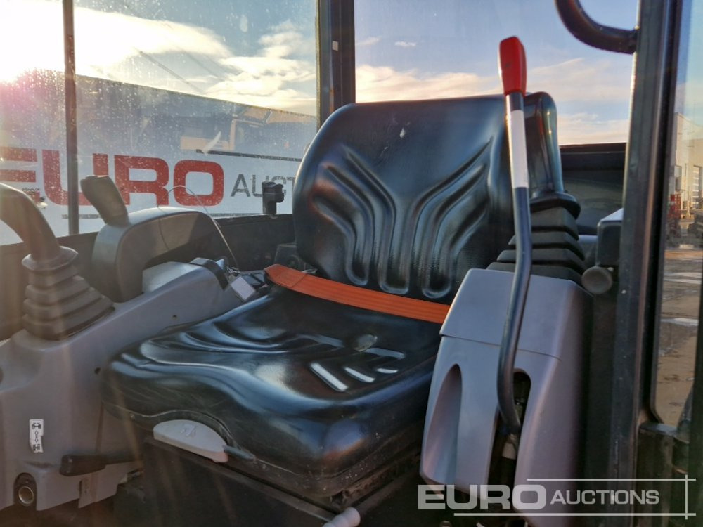 Mini ekskavatorius 2014 Kubota KX016-4: foto 30