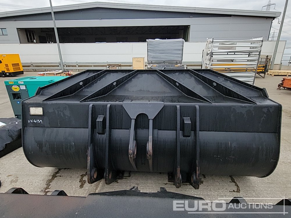 2014 Ulrich 130" Loading Bucket to suit Wheeled Loader - Kaušas: foto 4 2014 Ulrich 130" Loading Bucket to suit Wheeled Loader - Kaušas: foto 4