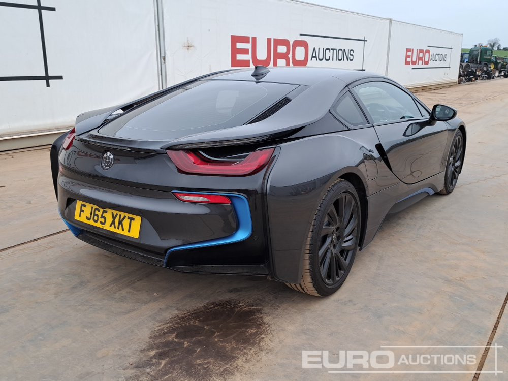 2015 BMW I8 - Lengvasis automobilis: foto 5 2015 BMW I8 - Lengvasis automobilis: foto 5