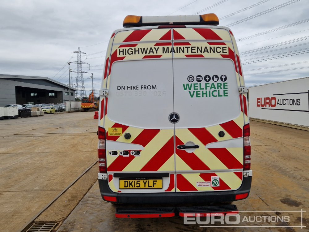 2015 Mercedes Sprinter - Komercinis automobilis su dviguba kabina, Krovininis mikroautobusas: foto 4 2015 Mercedes Sprinter - Komercinis automobilis su dviguba kabina, Krovininis mikroautobusas: foto 4