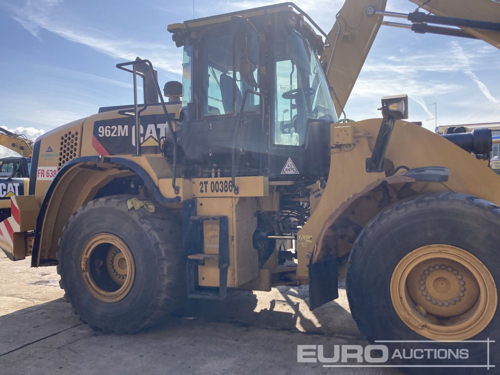 2016 CAT 962M - Ratinis krautuvas: foto 4 2016 CAT 962M - Ratinis krautuvas: foto 4