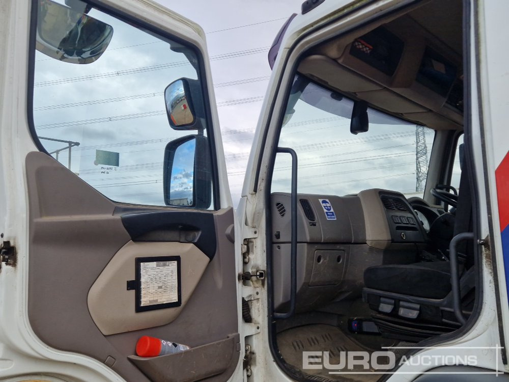 Platforminis/ Bortinis sunkvežimis 2016 DAF LF250: foto 27 Platforminis/ Bortinis sunkvežimis 2016 DAF LF250: foto 27