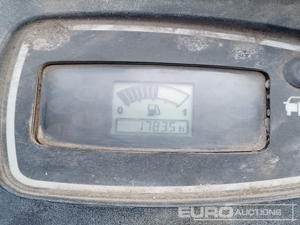 2016 JCB 8025 ZTS - Mini ekskavatorius: foto 5 2016 JCB 8025 ZTS - Mini ekskavatorius: foto 5