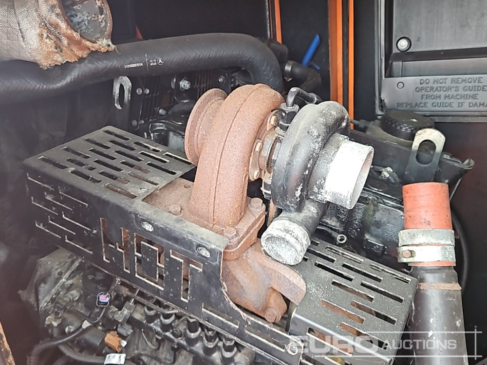 Elektrinis generatorius 2016 SDMO R110C3: foto 11