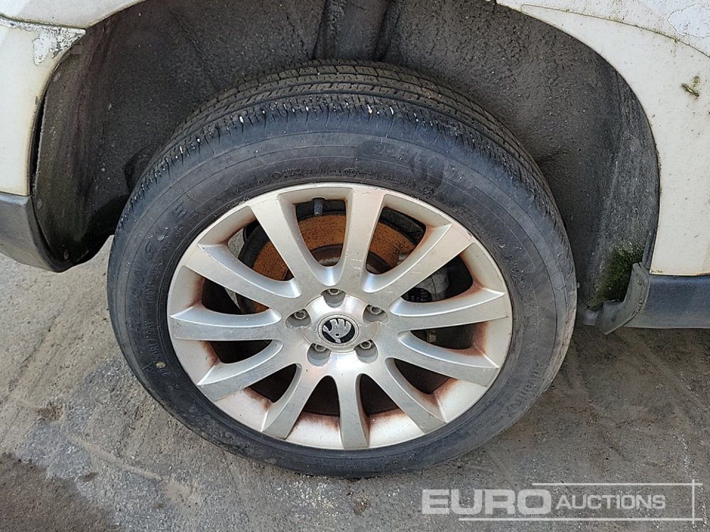 Visureigis 2016 Skoda Yeti: foto 11