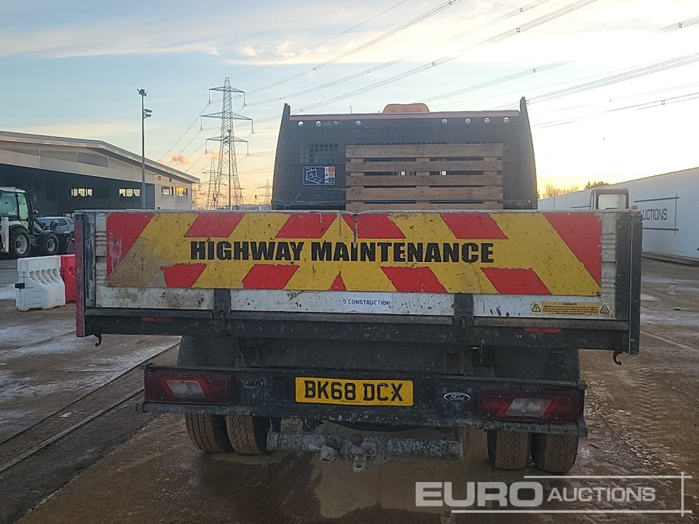 2018 Ford Transit 350 - Mažas savivartis: foto 4 2018 Ford Transit 350 - Mažas savivartis: foto 4