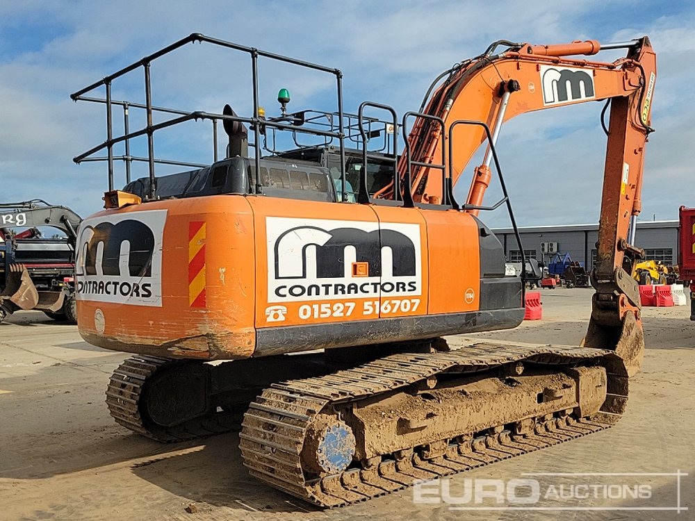2019 Hitachi ZX210LC-6 - Vikšrinis ekskavatorius: foto 5 2019 Hitachi ZX210LC-6 - Vikšrinis ekskavatorius: foto 5