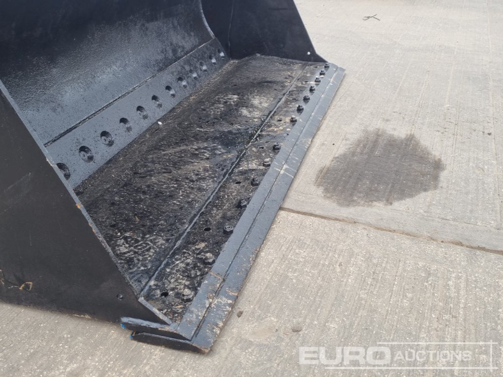 Kaušas 2019 JCB 76" 3 in 1 Bucket to suit Telehandler: foto 10