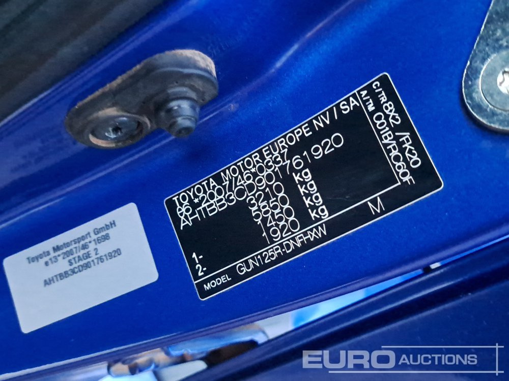 Pikapas 2019 Toyota Hilux: foto 47 Pikapas 2019 Toyota Hilux: foto 47