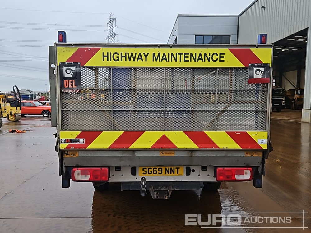 2019 Volkswagen Crafter CR35 - Bortinis automobilis: foto 4 2019 Volkswagen Crafter CR35 - Bortinis automobilis: foto 4