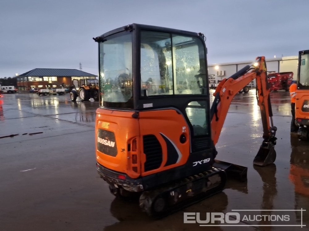 2020 Doosan DX19 - Mini ekskavatorius: foto 5 2020 Doosan DX19 - Mini ekskavatorius: foto 5