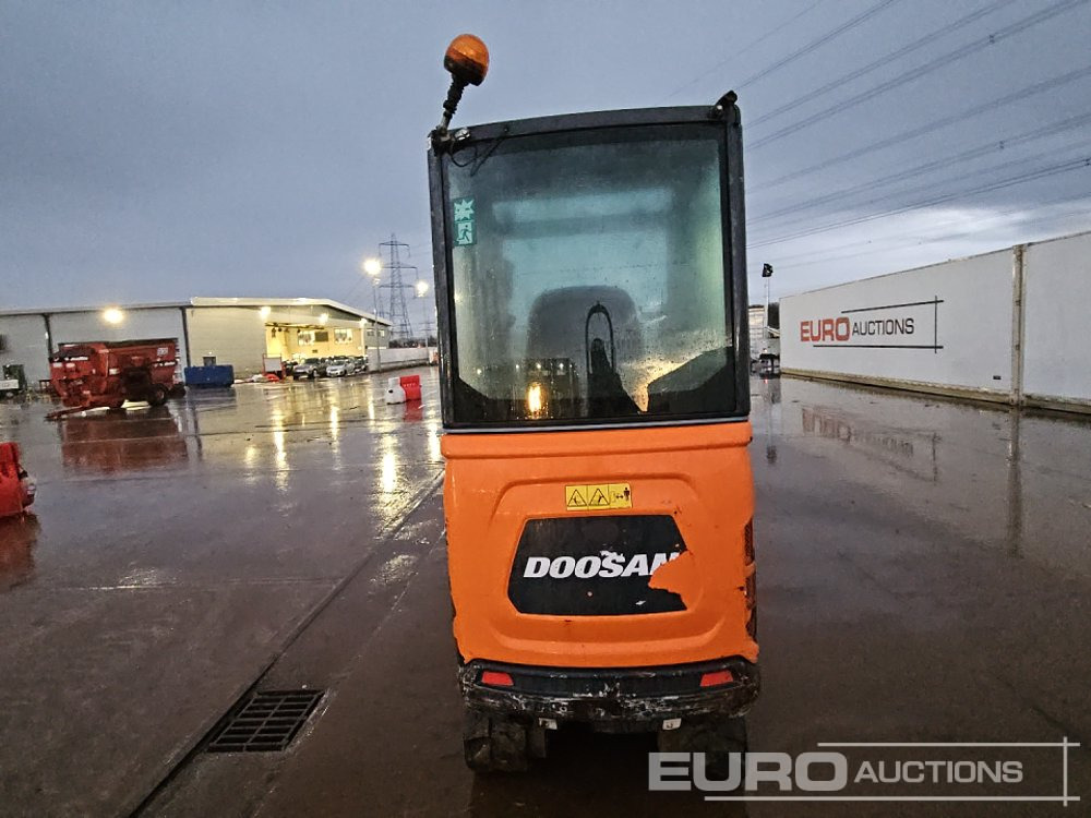 2020 Doosan DX19 - Mini ekskavatorius: foto 4 2020 Doosan DX19 - Mini ekskavatorius: foto 4