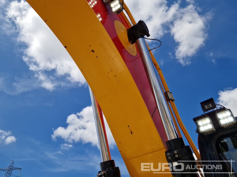 Vikšrinis ekskavatorius 2020 JCB 220XL: foto 16