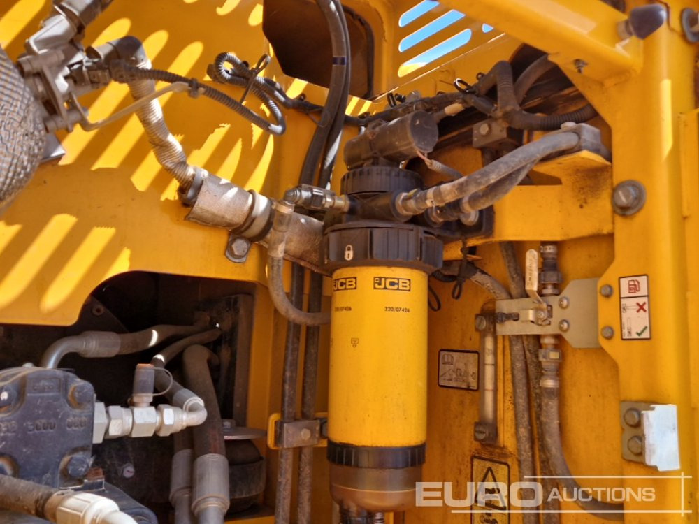 Vikšrinis ekskavatorius 2020 JCB 220XL: foto 40