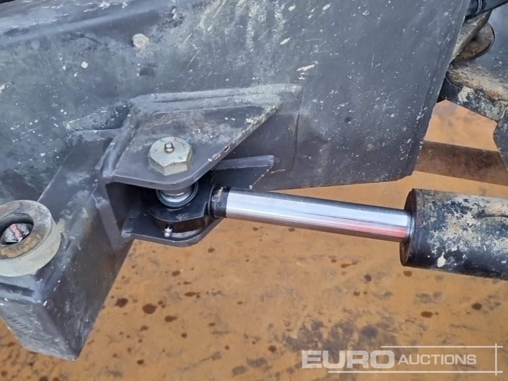 Mini savivartis 2020 Mecalac TA3H: foto 23