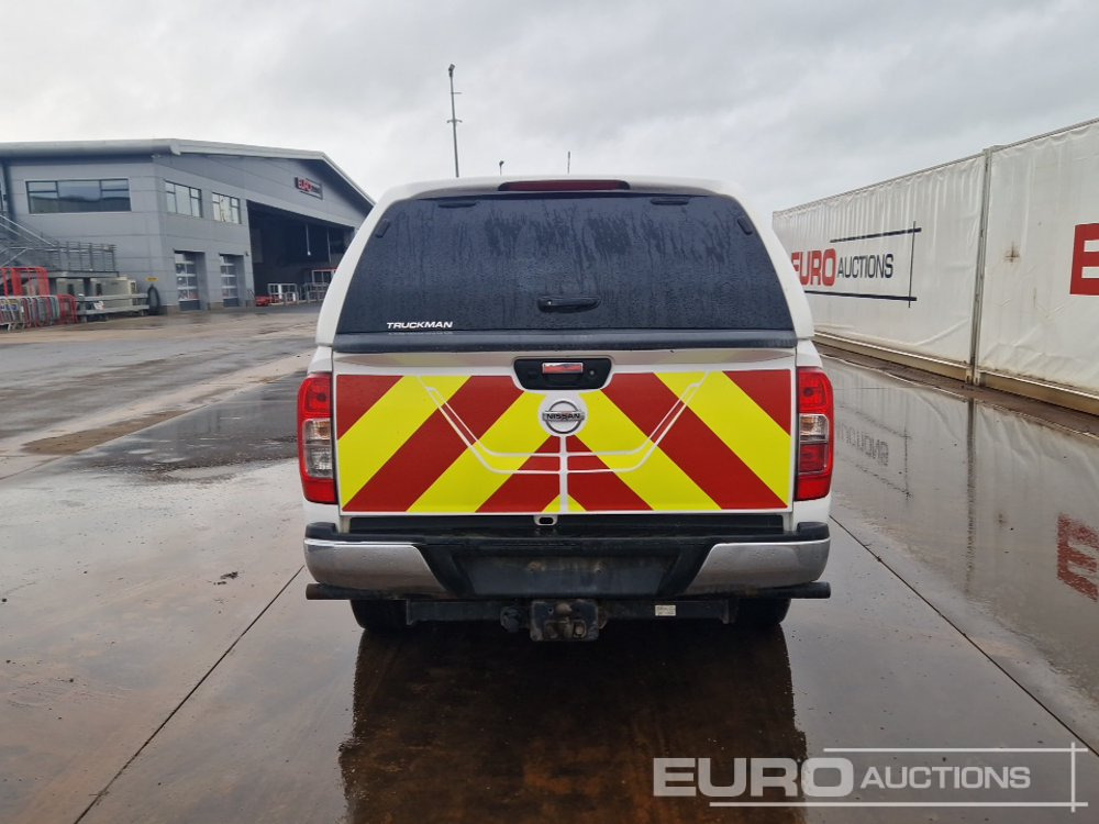 2020 Nissan Navara Tekna Dci - Pikapas: foto 4 2020 Nissan Navara Tekna Dci - Pikapas: foto 4