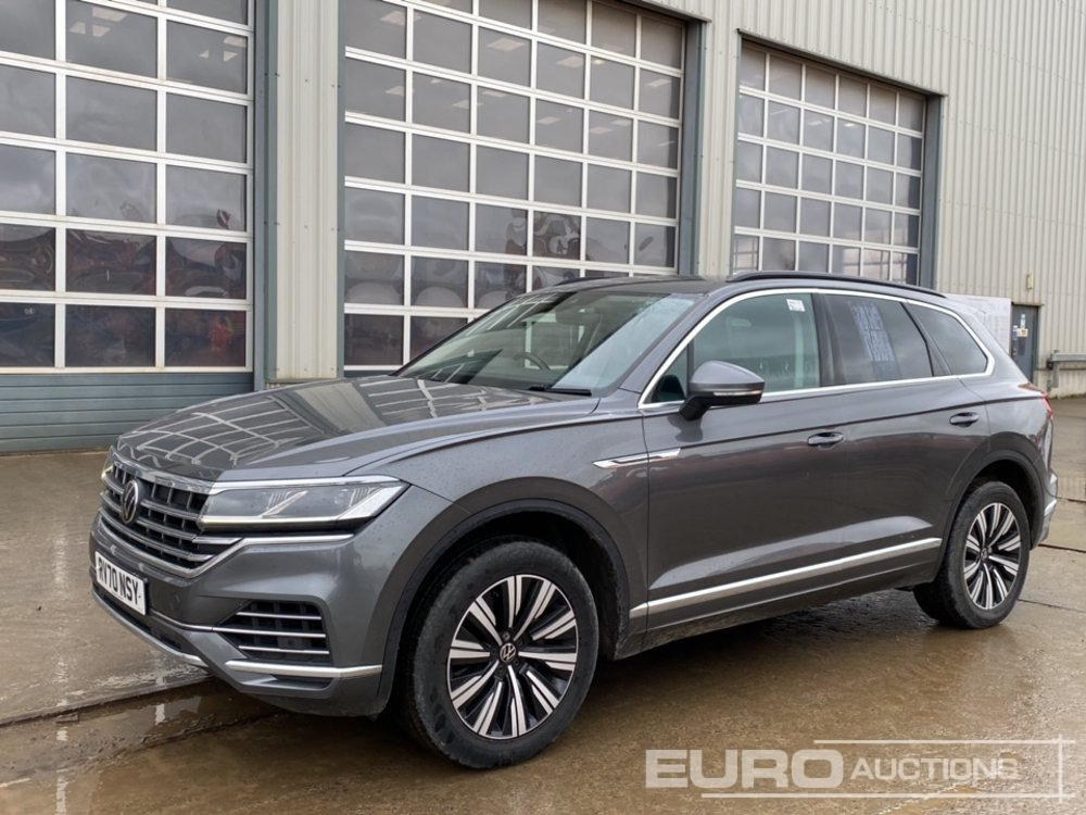 2020 Volkswagen Touareg - Visureigis: foto 1 2020 Volkswagen Touareg - Visureigis: foto 1