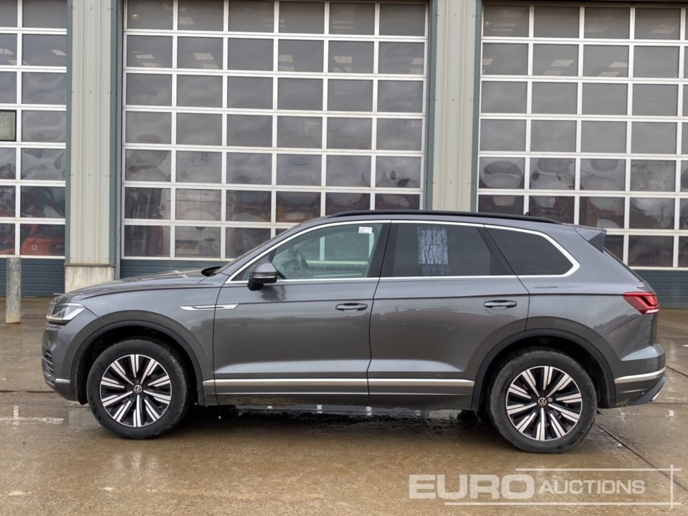2020 Volkswagen Touareg - Visureigis: foto 2 2020 Volkswagen Touareg - Visureigis: foto 2