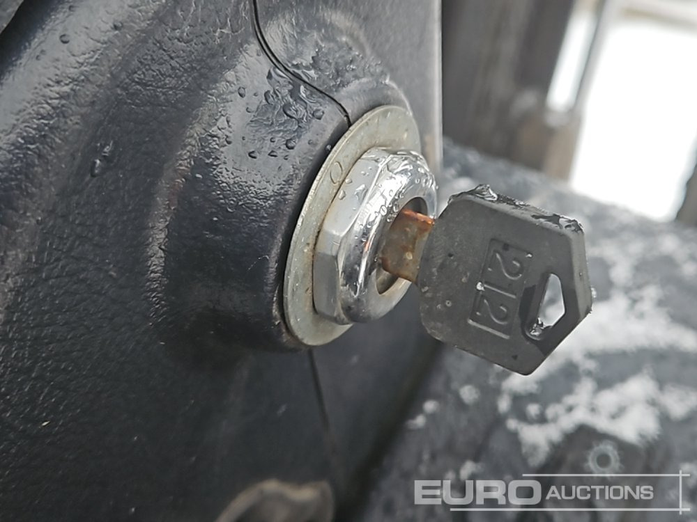 Šakinis krautuvas 2021 Doosan B35X-7 Plus: foto 34 Šakinis krautuvas 2021 Doosan B35X-7 Plus: foto 34