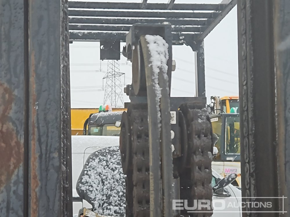 Šakinis krautuvas 2021 Doosan B35X-7 Plus: foto 24 Šakinis krautuvas 2021 Doosan B35X-7 Plus: foto 24