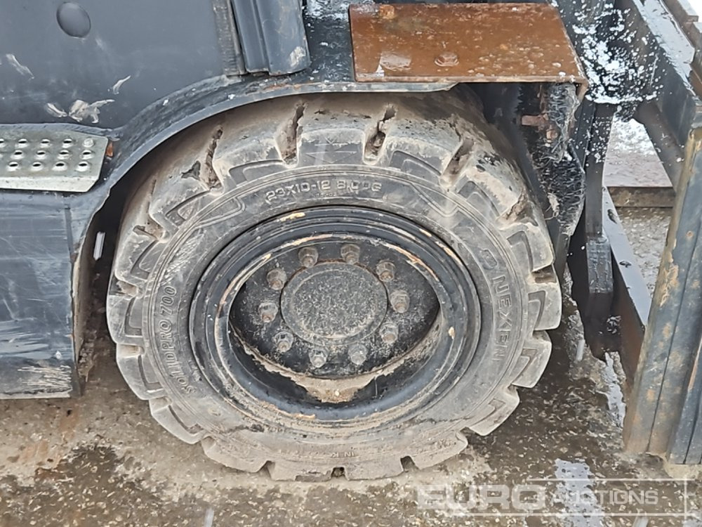 Šakinis krautuvas 2021 Doosan B35X-7 Plus: foto 12 Šakinis krautuvas 2021 Doosan B35X-7 Plus: foto 12