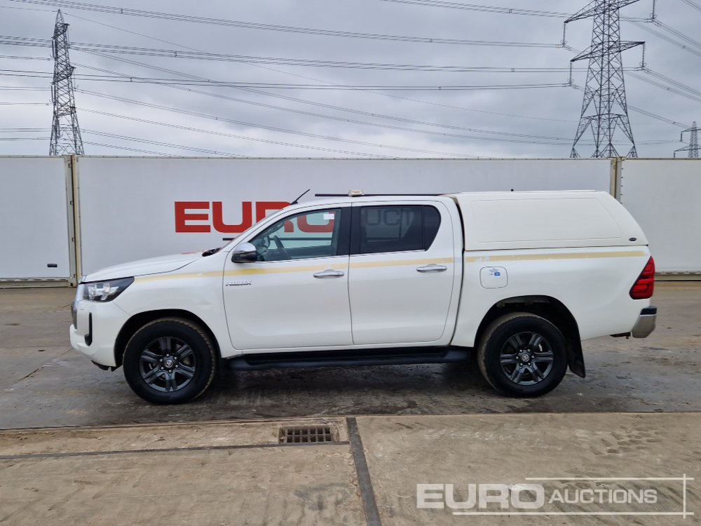 2021 Toyota Hilux Icon - Pikapas: foto 2 2021 Toyota Hilux Icon - Pikapas: foto 2