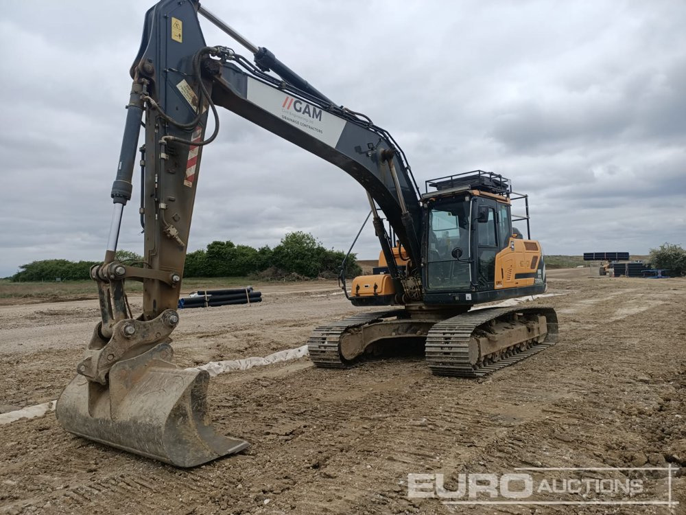 2022 Hyundai HX220 - Vikšrinis ekskavatorius: foto 1 2022 Hyundai HX220 - Vikšrinis ekskavatorius: foto 1