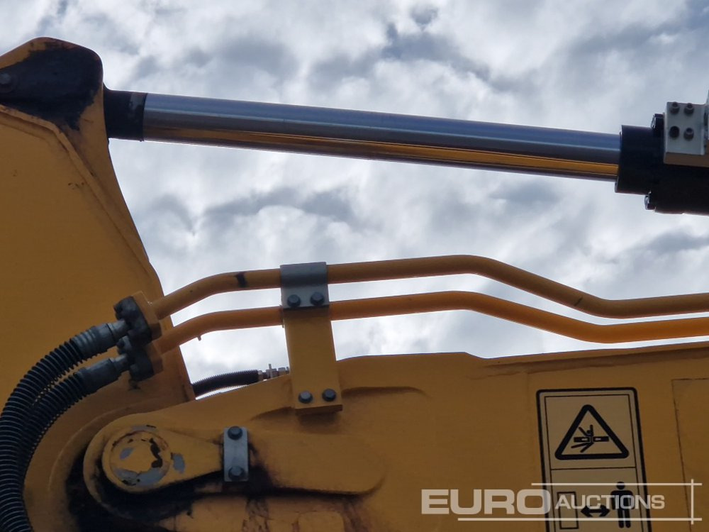 Vikšrinis ekskavatorius 2022 JCB 220X LC: foto 21
