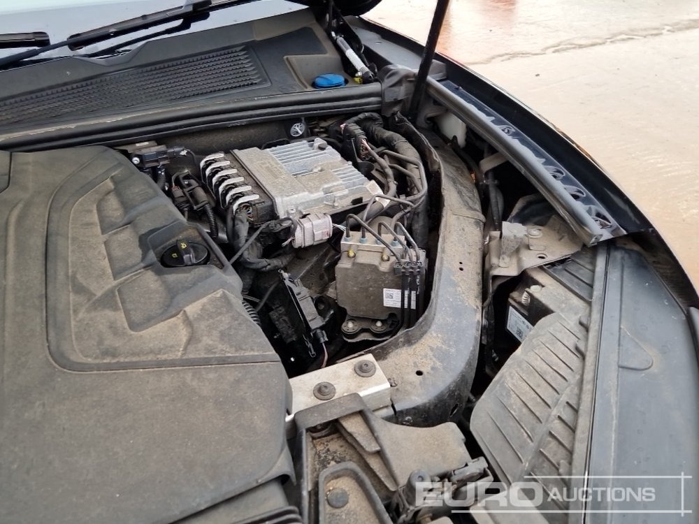 Visureigis 2022 Volkswagen Touareg: foto 18