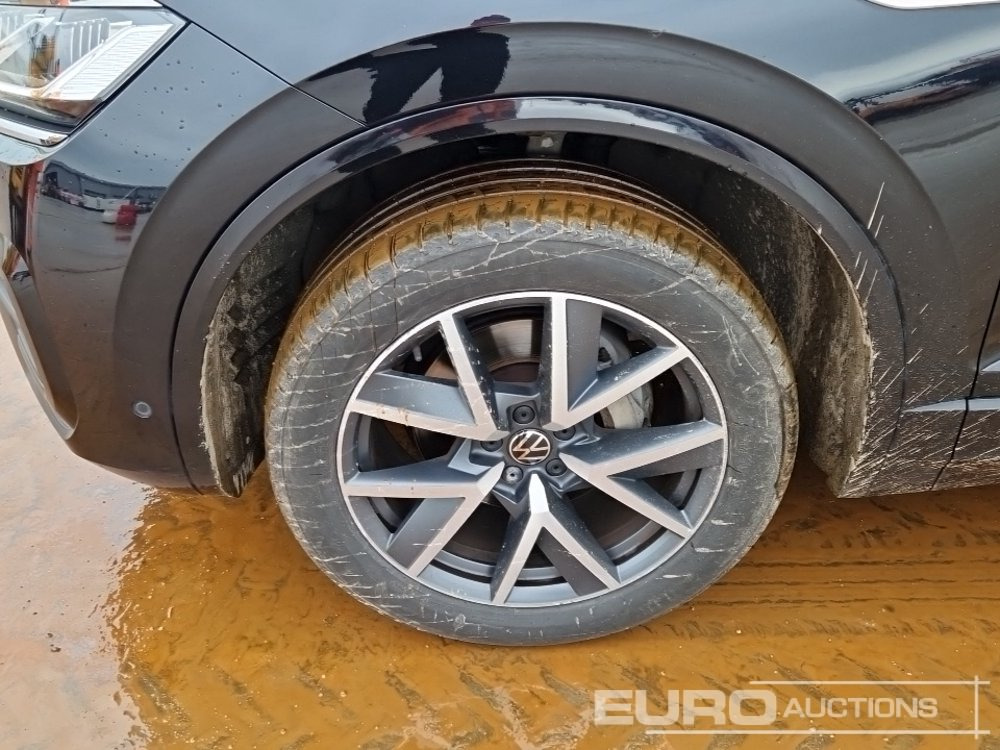 Visureigis 2022 Volkswagen Touareg: foto 9