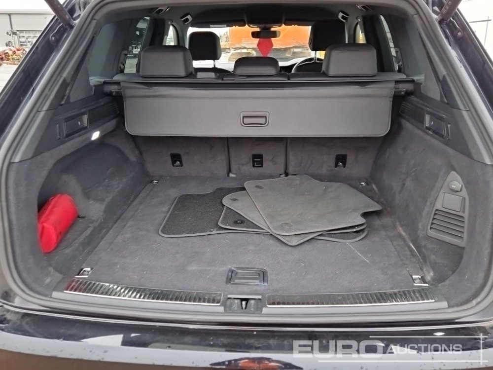 Visureigis 2022 Volkswagen Touareg: foto 13