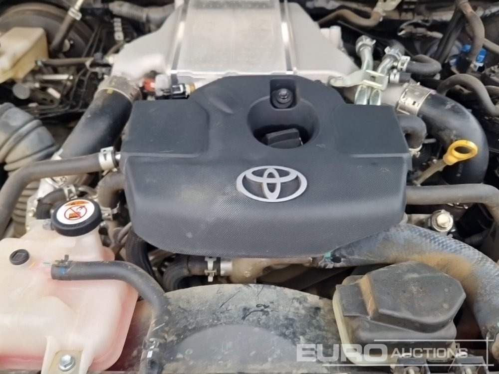 Pikapas 2023 Toyota Hilux: foto 44