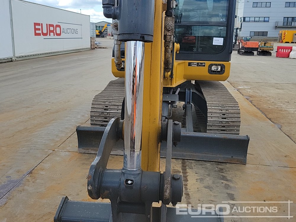 Mini ekskavatorius 2023 XCMG XE60DA: foto 30