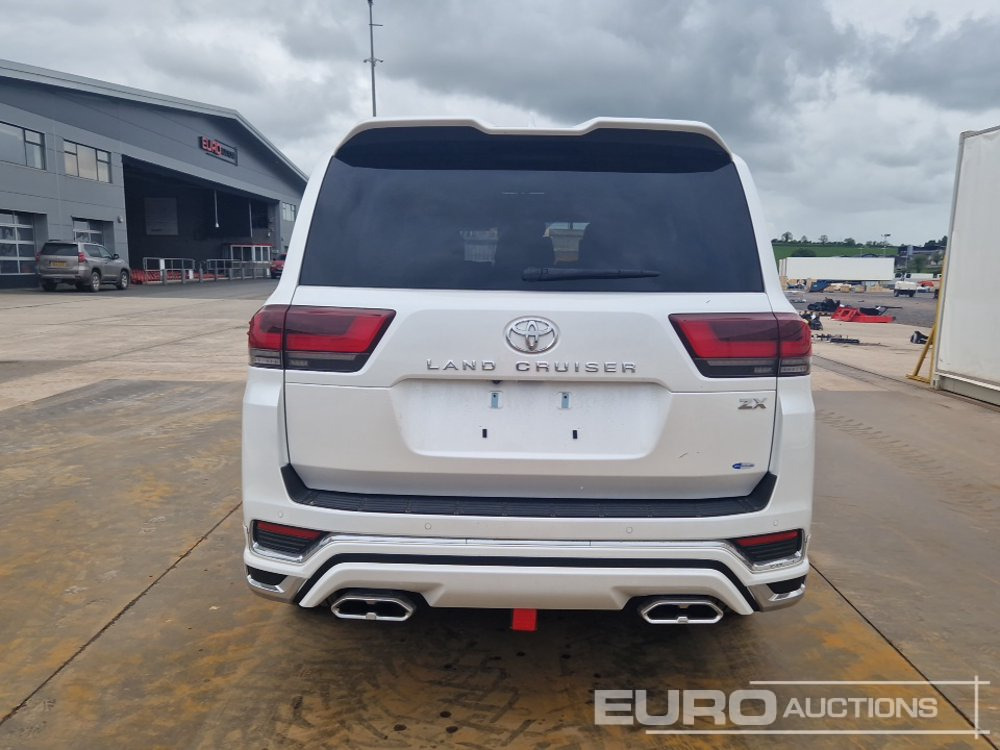 2024 Toyota Land Cruiser - Visureigis: foto 4 2024 Toyota Land Cruiser - Visureigis: foto 4