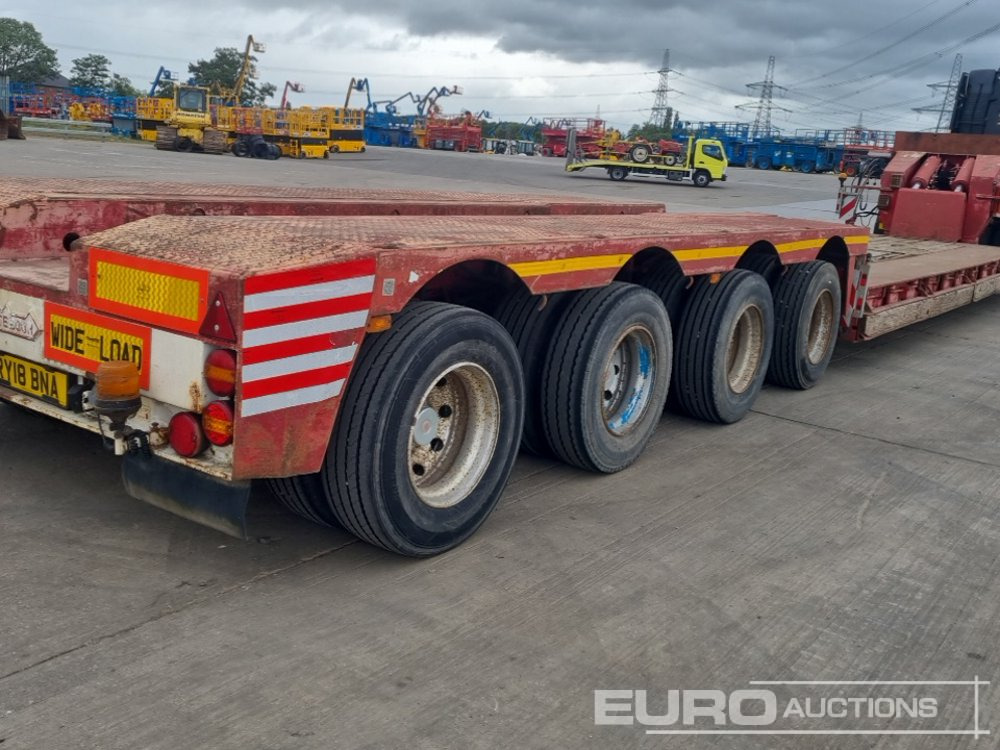 Žemo profilio platforma puspriekabė 4 Axle Drop Neck Low Loader Trailer, Power Steer, 3" Pin: foto 30