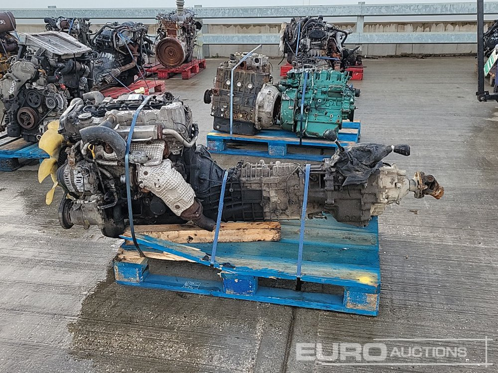 4 Cylinder Engine, Gearbox - Variklis: foto 2 4 Cylinder Engine, Gearbox - Variklis: foto 2