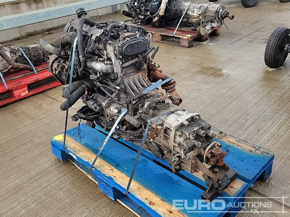 4 Cylinder Engine, Pump - Variklis: foto 3 4 Cylinder Engine, Pump - Variklis: foto 3