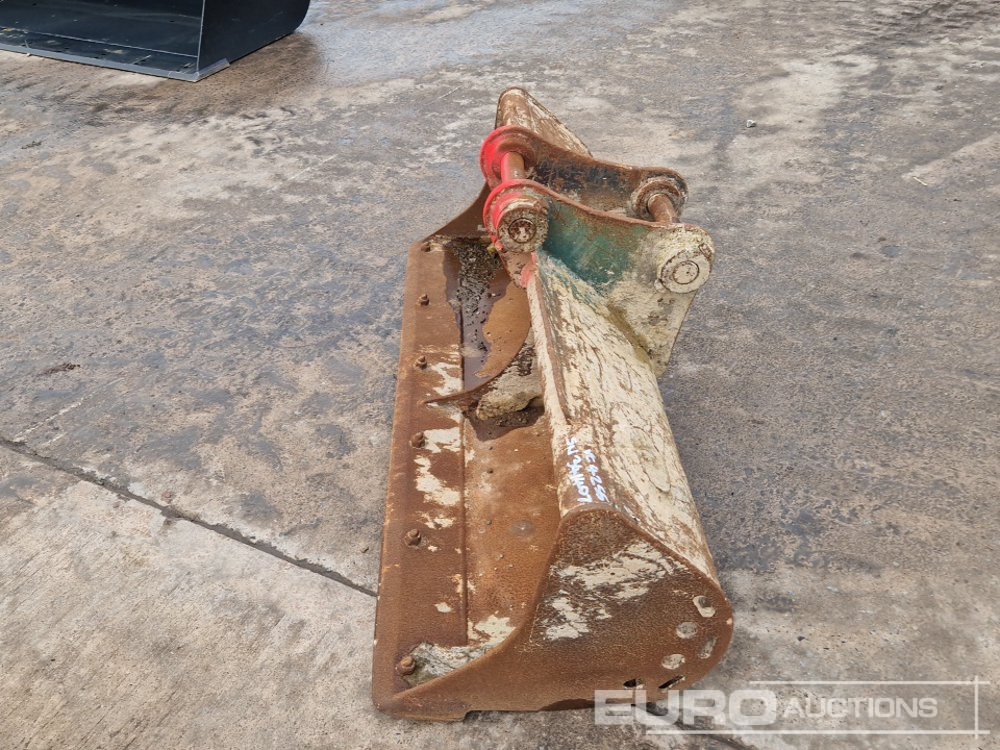 60" Strickland Ditching Bucket 45mm Pin to suit 4-6 Ton Excavator - Kaušas: foto 2 60" Strickland Ditching Bucket 45mm Pin to suit 4-6 Ton Excavator - Kaušas: foto 2