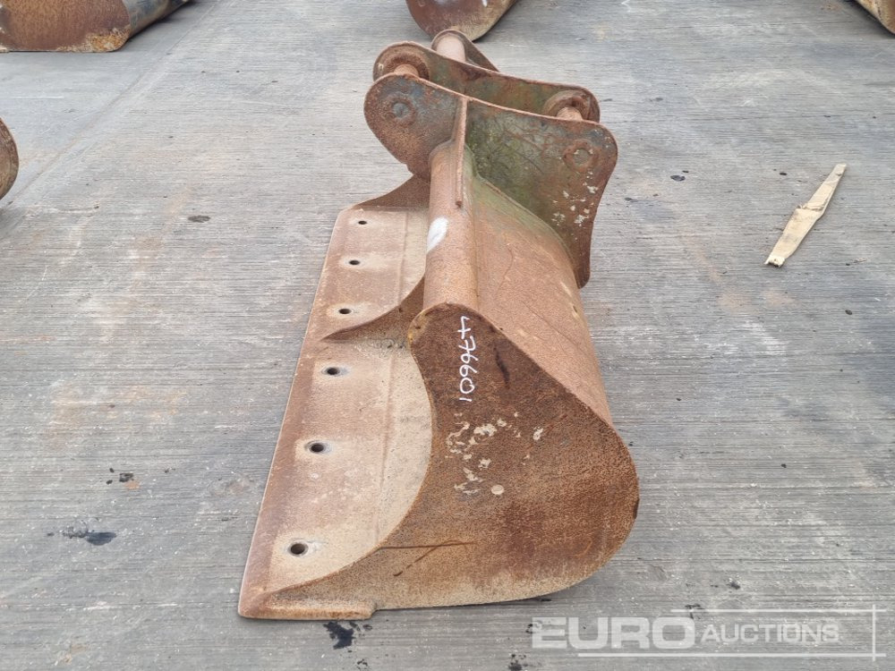 72" Ditching Bucket 65mm Pin to suit 13 Ton Excavator - Kaušas: foto 2 72" Ditching Bucket 65mm Pin to suit 13 Ton Excavator - Kaušas: foto 2