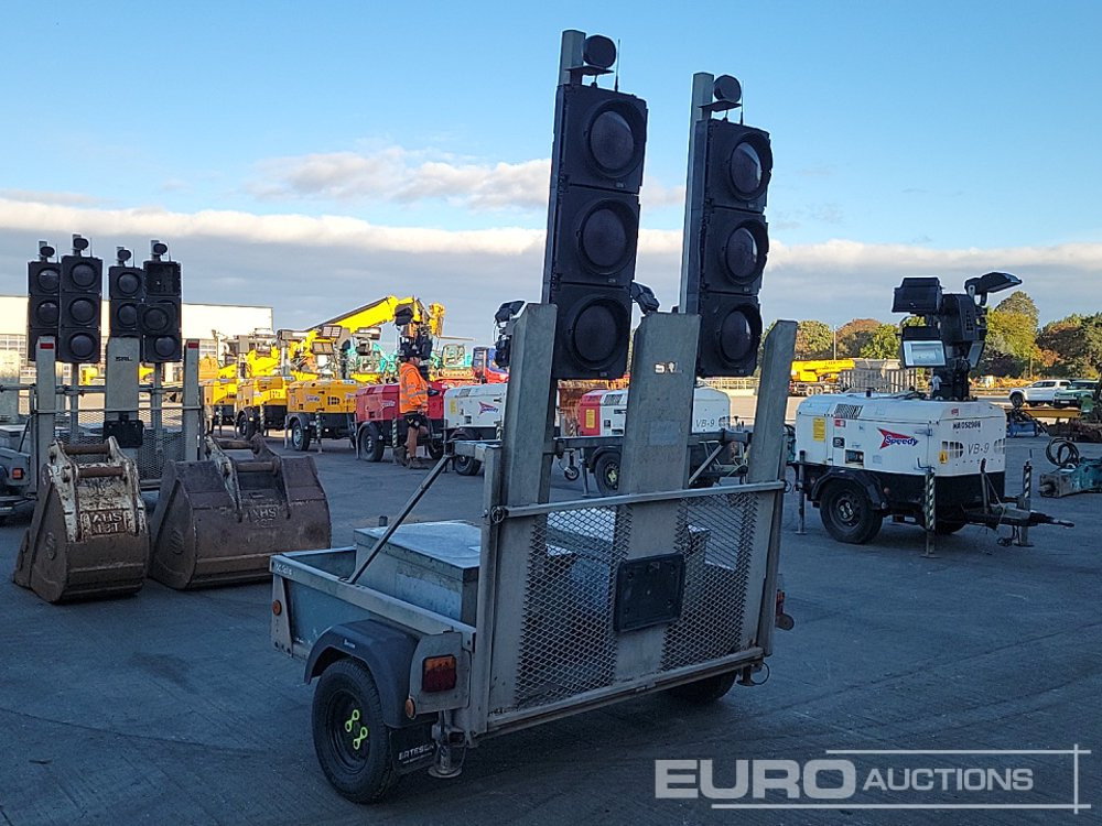 Bateson Single Axle Trailer, Ramp, 2 Way Traffic Light System - Priekaba spec technikai: foto 3 Bateson Single Axle Trailer, Ramp, 2 Way Traffic Light System - Priekaba spec technikai: foto 3