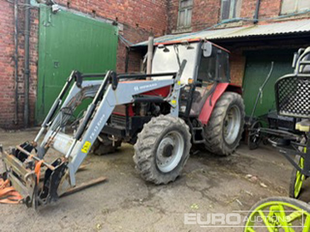 Case International 4230 - Traktorius: foto 1 Case International 4230 - Traktorius: foto 1