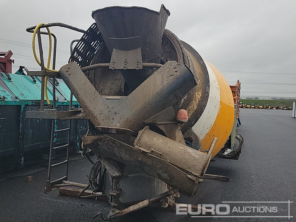 Cement Mixer Body to suit Lorry - Betono kriaušė: foto 4 Cement Mixer Body to suit Lorry - Betono kriaušė: foto 4