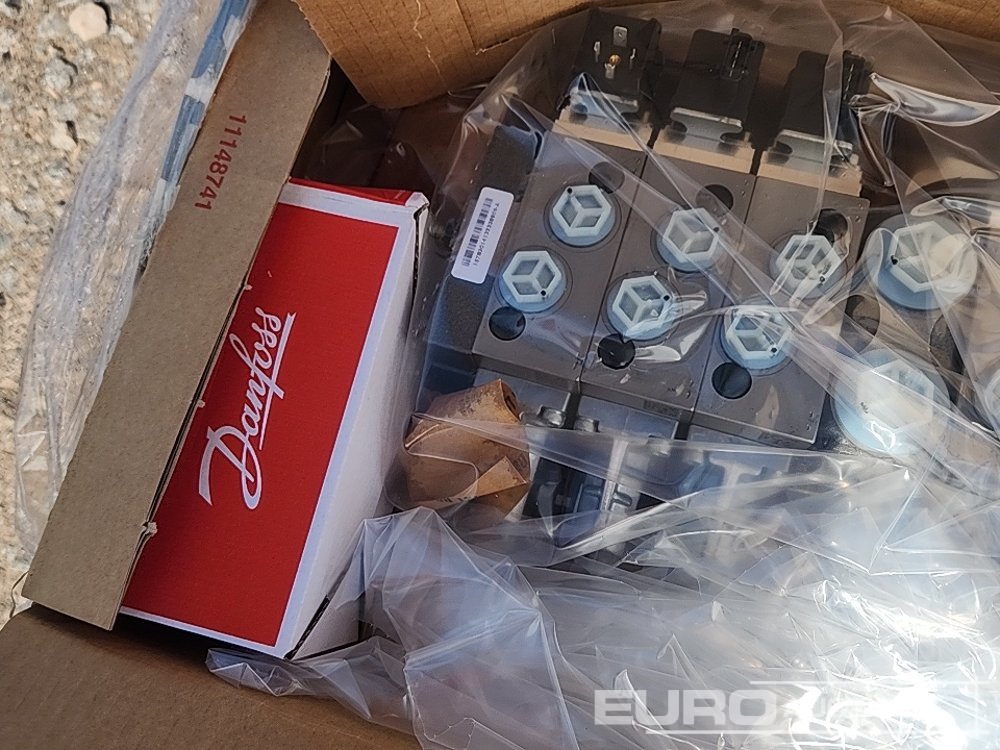 Danfoss PVG Valves - Vožtuvas: foto 5 Danfoss PVG Valves - Vožtuvas: foto 5