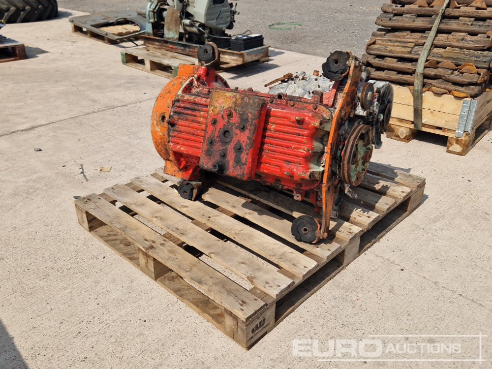 Deutz 4 Cylinder Diesel Engine - Variklis: foto 5 Deutz 4 Cylinder Diesel Engine - Variklis: foto 5
