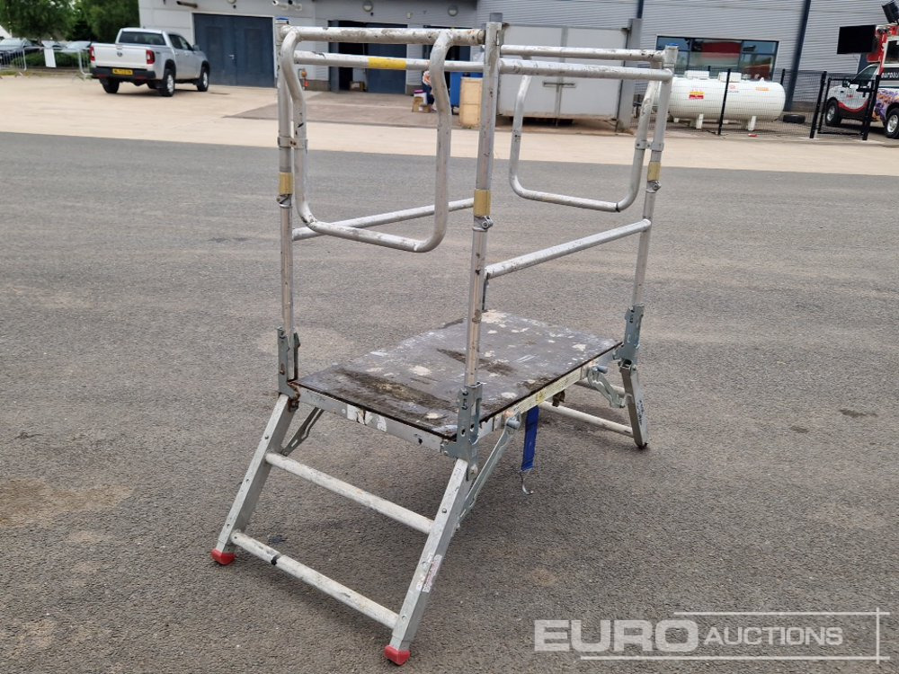 Folding Aluminium Scaffolding Platform - Statybinė įranga: foto 3 Folding Aluminium Scaffolding Platform - Statybinė įranga: foto 3